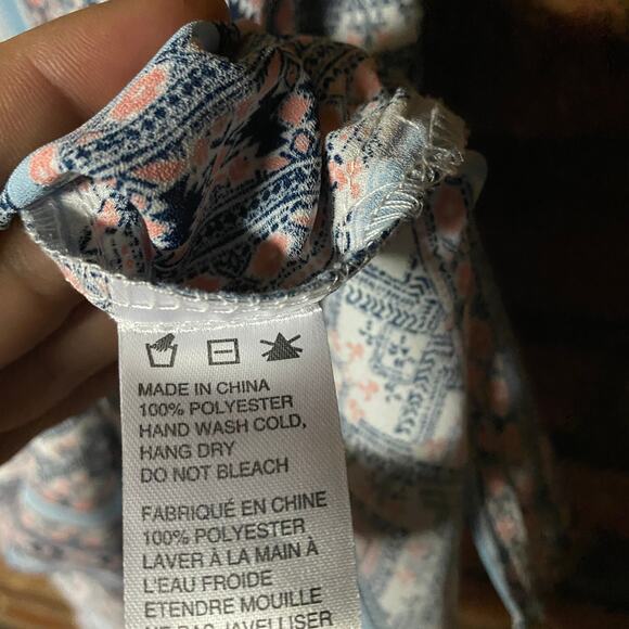 Paper Crane Multicolored Printed Sleeveless High Neck Top Women's Size Small - Picture 5 of 7